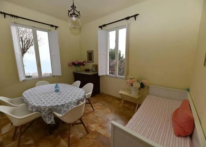 Prima Collina Vista Mare Lägenhet