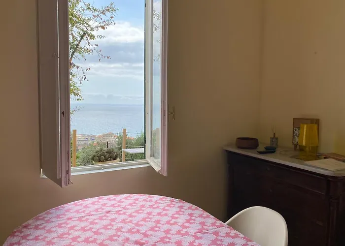 Prima Collina Vista Mare Lägenhet Alassio